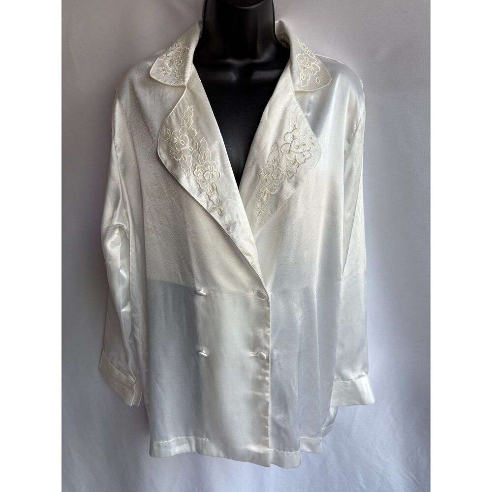 Vintage Hidden Fantasies Cream Satin Night Shirt Size M Victorian Embroidered
